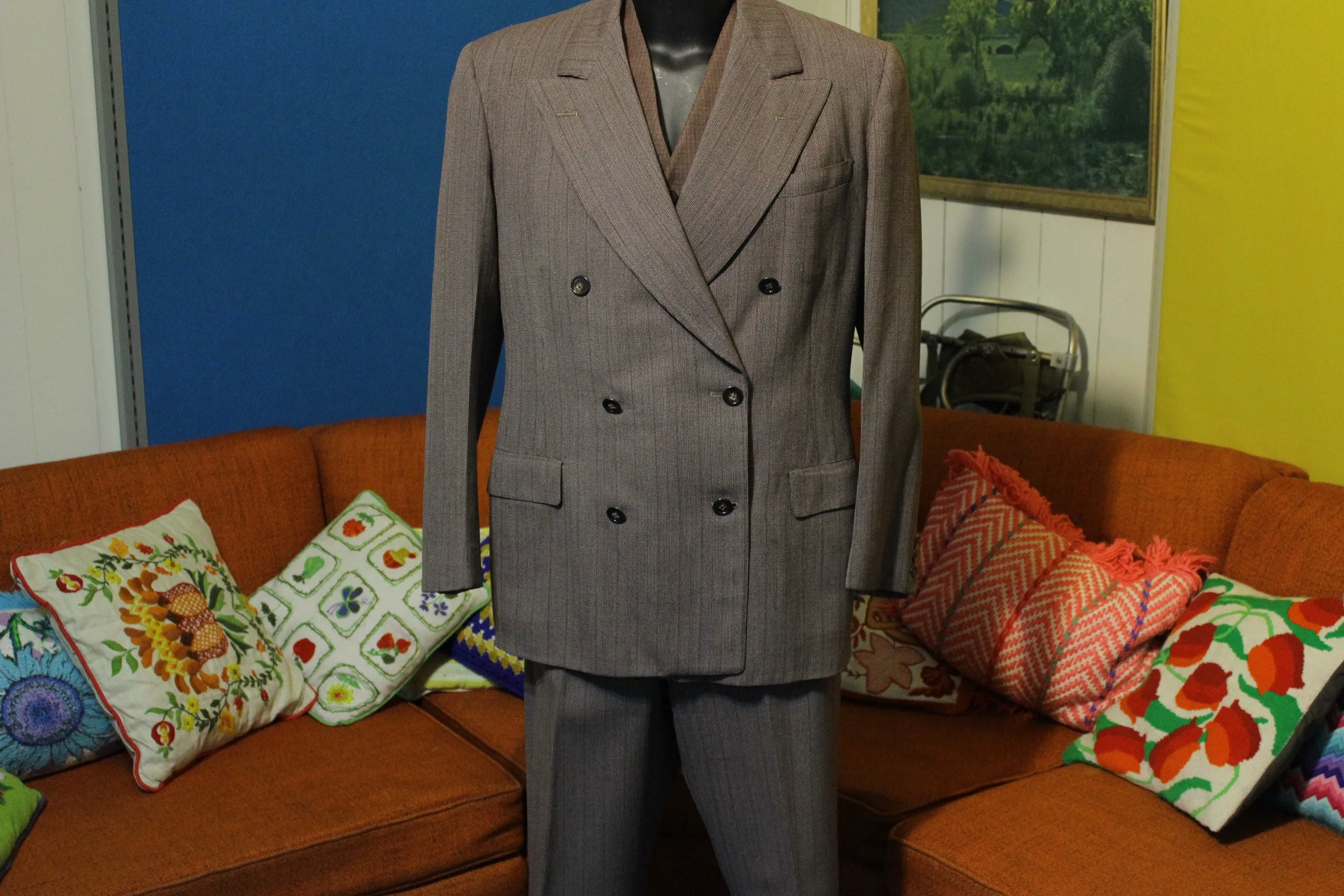 3 Piece Pinstriped Brown Double Breasted Vintage Suit. Men's Large. Flap Pockets. Made in USA