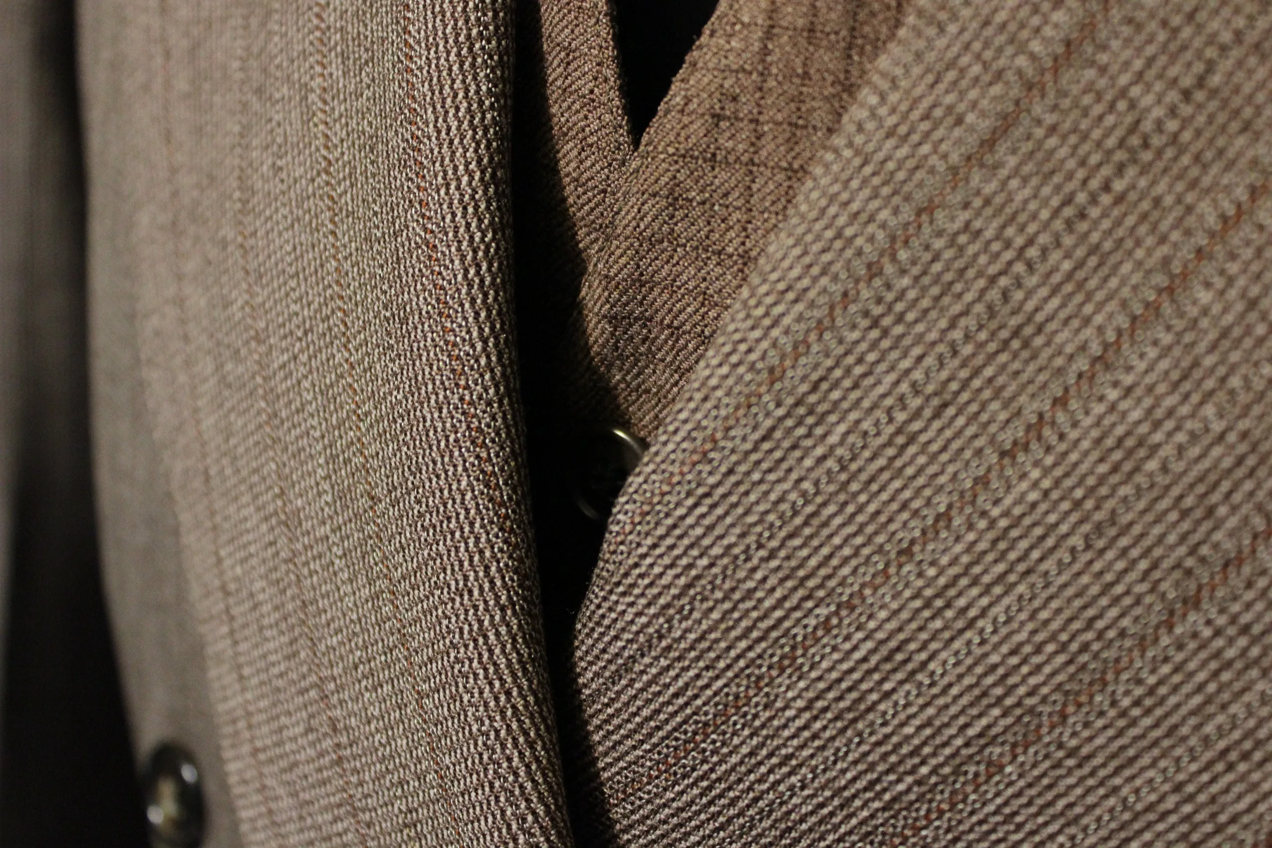 3 Piece Pinstriped Brown Double Breasted Vintage Suit. Men's Large. Flap Pockets. Made in USA